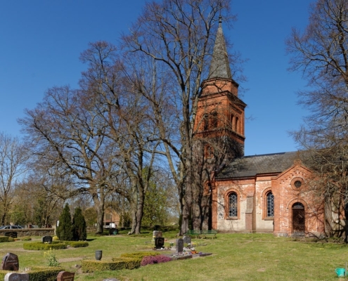 Friedhof in Neuendorf B