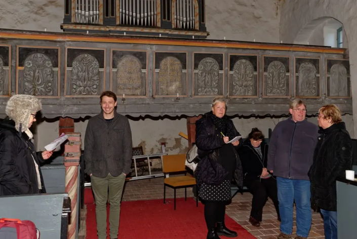 (v.li.)Susanne Ehrlinger, Pastor Helge Jörgensen, Mareike Klinkenberg, Adelheit Korinth, Kristine Fischer, Johanna Gadow