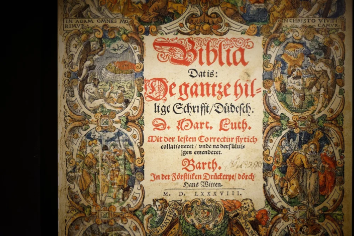 Einband der Barther Bibel von 1588