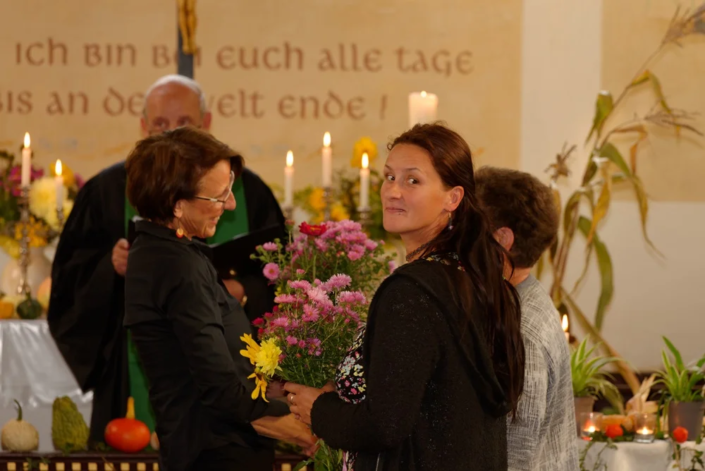 Einführung Ortsausschuss zum Erntedank in Steinmocker