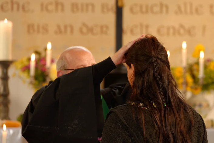 Einführung Ortsausschuss zum Erntedank in Steinmocker